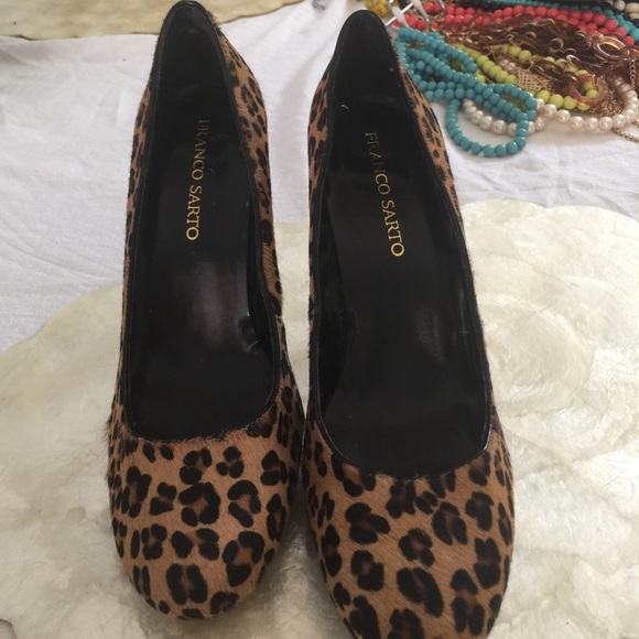 Franco Sarto hair-on-hide leopard pumps 4" heel - Picture 2 of 5